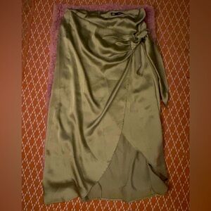 Zara satin sage / light olive green skirt
